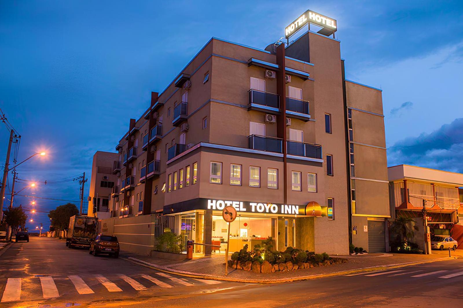 Hotel Toyo Inn Boituva Eksteriør billede